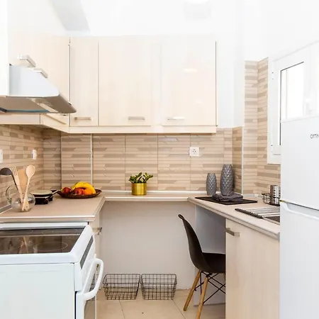 Loucas Apartment *