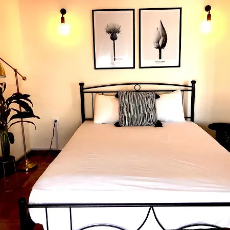 Loucas Apartment *